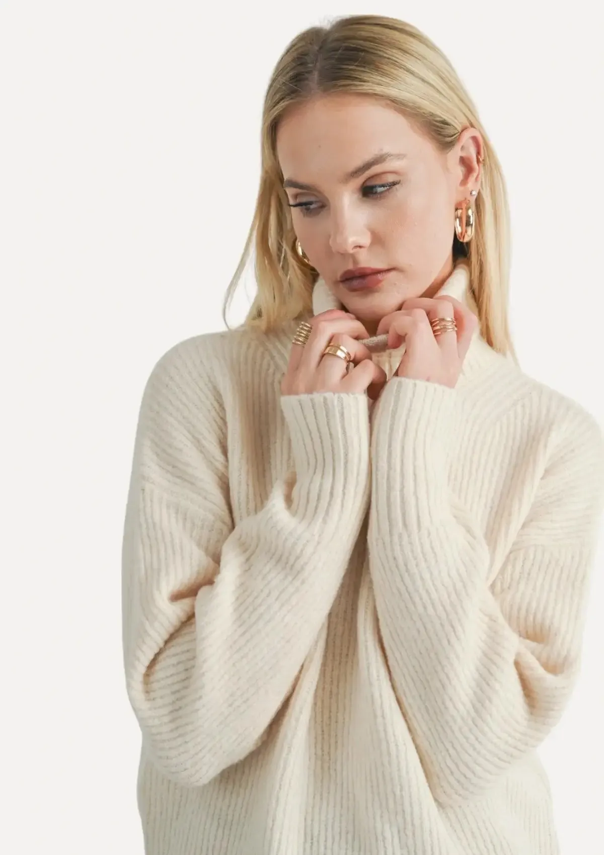 Fiona Turtleneck Pullover Sweater - Cream