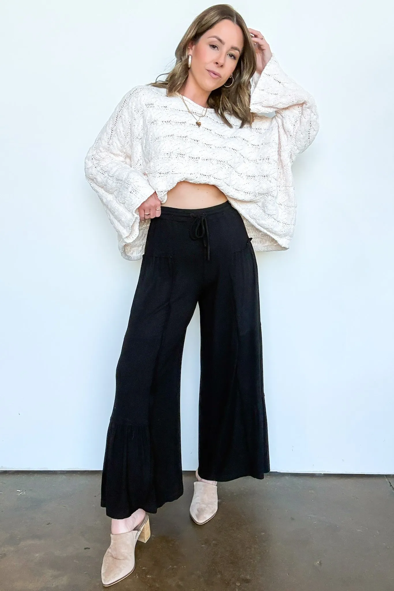 Naiara Ribbed Contrast Flowy Pants