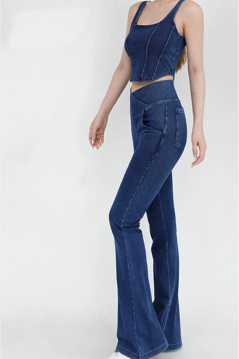 PK0682 Bootcut Workout Denim Pants