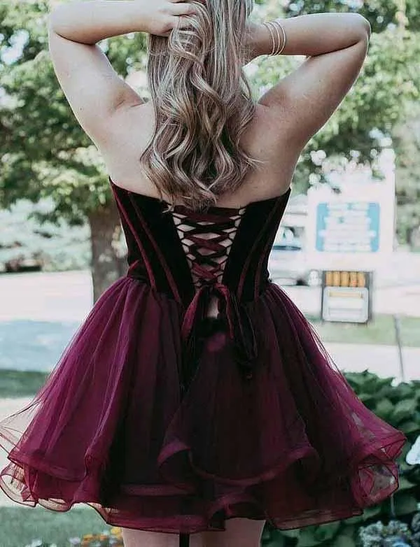Stylish Short A-Line Sweetheart Lace-up Tulle Prom Dress